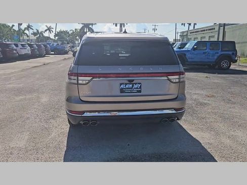 Used 2021 Lincoln Aviator Reserve w/ Equipment Group 201A image 23