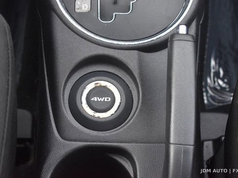 Used 2014 Mitsubishi Outlander Sport ES AWD/4WD image 28