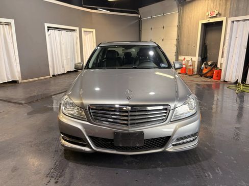 Used 2013 Mercedes-Benz C 300 4MATIC Sedan image 2