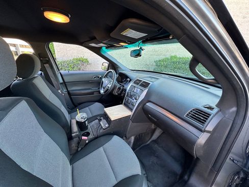 Used 2014 Ford Explorer 4WD Police Interceptor image 19