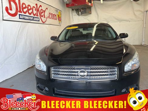 Used 2010 Nissan Maxima 3.5 S FWD image 1