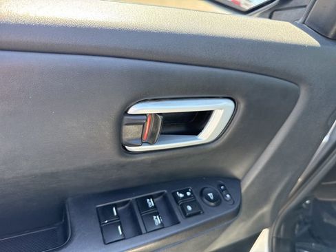 Used 2010 Honda Pilot EX-L image 23