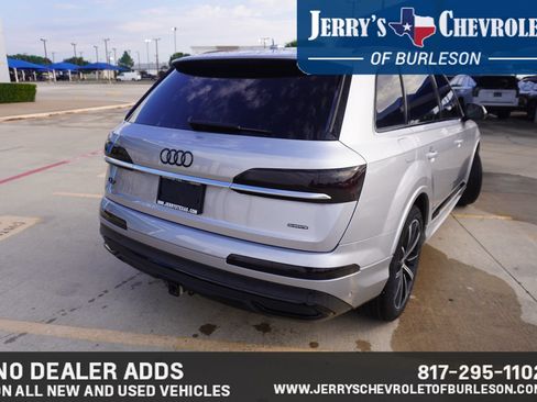 Used 2021 Audi Q7 3.0T Prestige AWD/4WD image 5
