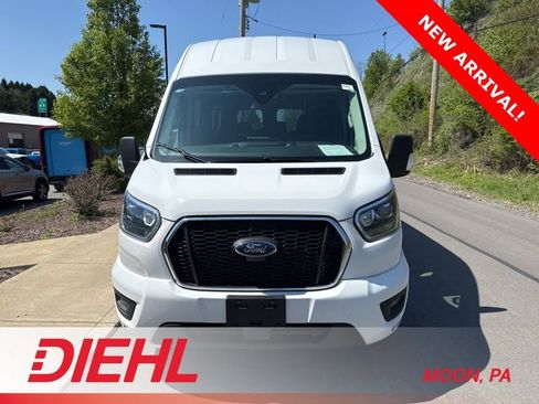 Used 2024 Ford Transit 350 XLT image 2