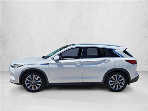 Used 2020 INFINITI QX50 Luxe w/ Navigation Package FWD image 6