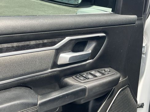 Used 2022 RAM 1500 Big Horn AWD/4WD image 15