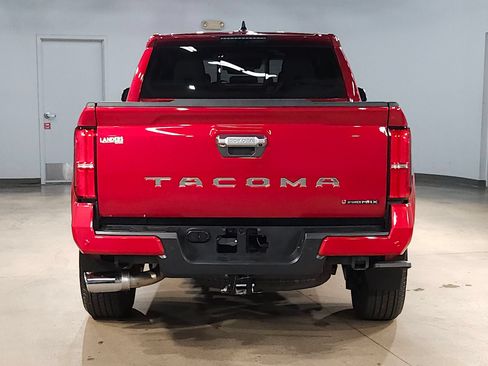 Certified 2025 Toyota Tacoma Limited AWD/4WD image 6