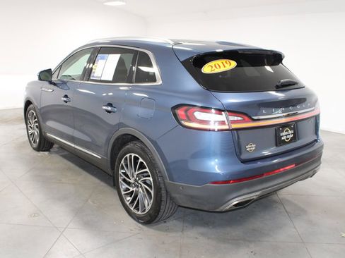 Used 2019 Lincoln Nautilus Reserve FWD image 7