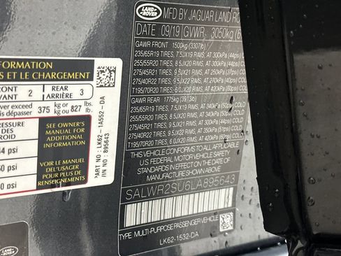 Used 2020 Land Rover Range Rover Sport HSE image 21