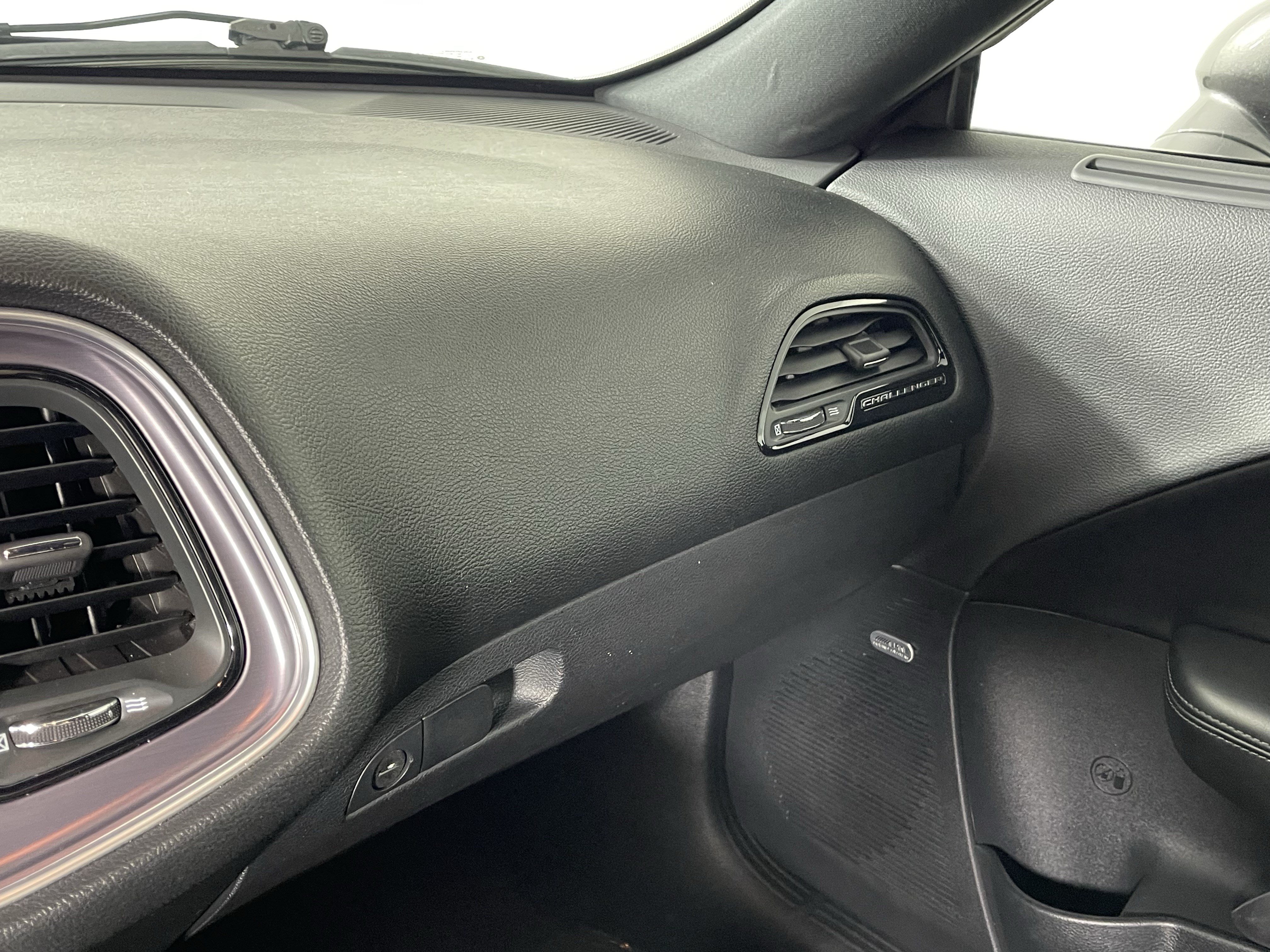 Used 2016 Dodge Challenger R/T Plus RWD image 19