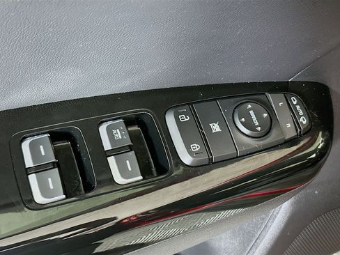 Used 2020 Kia Sportage EX w/ EX Technology Package FWD image 14