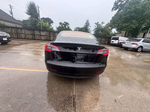 Used 2018 Tesla Model 3 Long Range RWD image 5