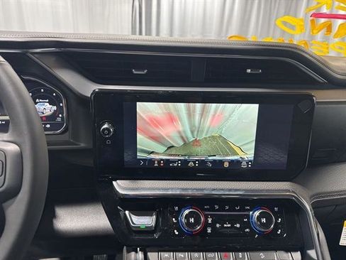 New 2025 GMC Sierra 1500 Denali w/ Denali Reserve Package image 18