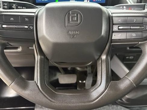 Used 2024 Chevrolet Brightdrop 600 w/ Battery Pack, Max Range AWD/4WD image 21