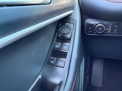 New 2026 Ford Explorer ST-Line AWD/4WD image 26