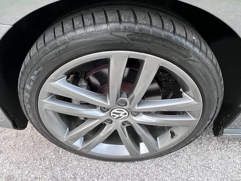 Used 2019 Volkswagen Passat 2.0T SE R-Line FWD image 18