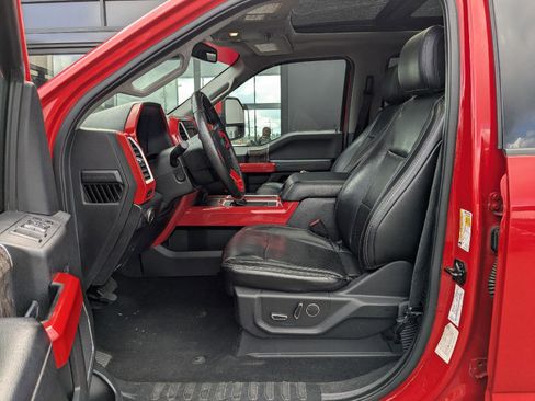 Used 2019 Ford F250 Lariat w/ Lariat Ultimate Package AWD/4WD image 18