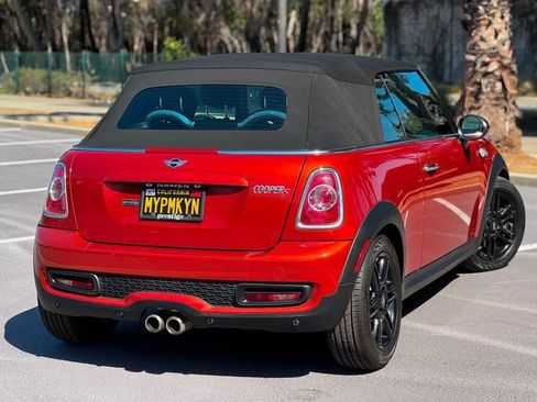 Used 2014 MINI Cooper S FWD image 8