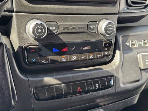 Used 2022 RAM ProMaster 2500 FWD image 27