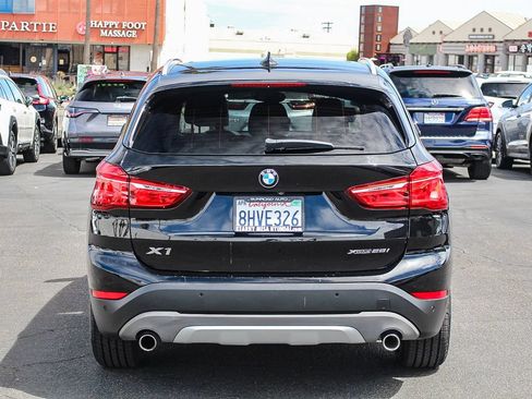 Used 2019 BMW X1 xDrive28i w/ Convenience Package AWD/4WD image 8