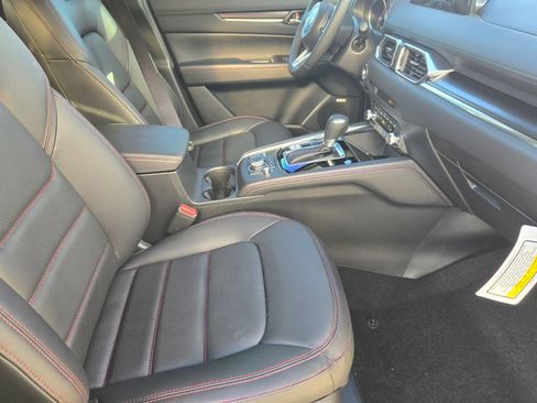 New 2025 MAZDA CX-5 Carbon Edition image 12