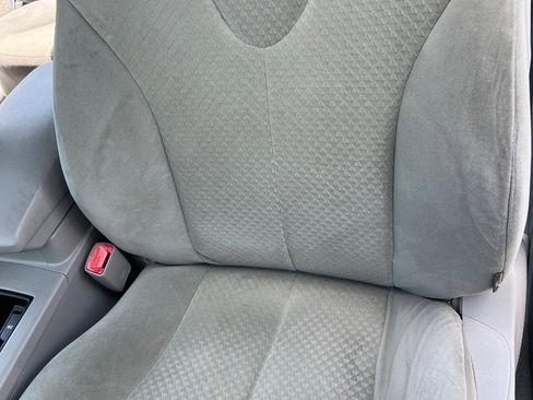 Used 2009 Toyota Camry LE FWD image 27