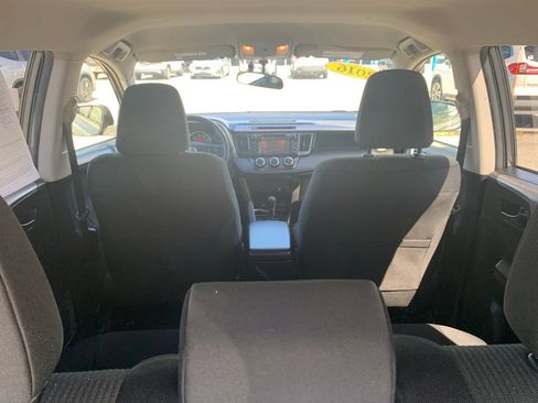 Used 2016 Toyota RAV4 LE AWD/4WD image 25