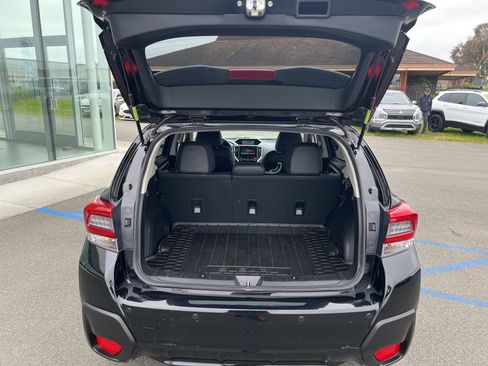 Used 2023 Subaru Crosstrek 2.5i Limited AWD/4WD image 9