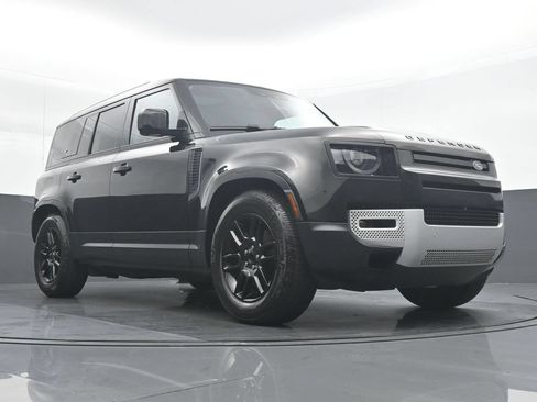 Used 2024 Land Rover Defender 110 S AWD/4WD image 33