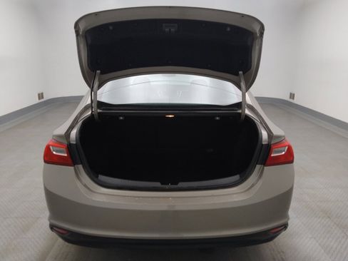 Used 2024 Chevrolet Malibu LS FWD image 29