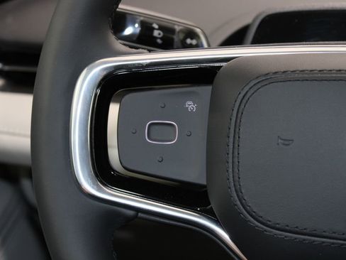 New 2026 Lincoln Nautilus Premier image 36