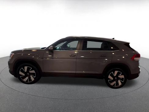 Used 2026 Volkswagen Atlas Cross Sport SE AWD/4WD image 7