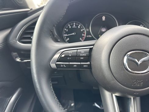 Used 2025 MAZDA MAZDA3 s image 15