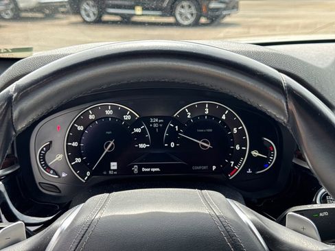 Used 2017 BMW 540i RWD image 27