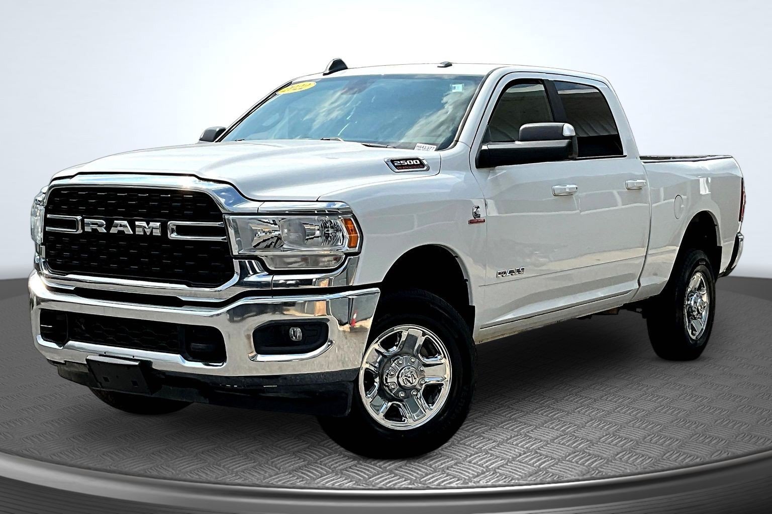 Used 2022 RAM 2500 Big Horn w/ Cold Weather Group AWD/4WD image 1