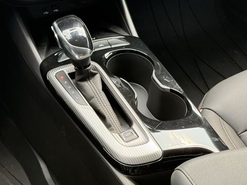 New 2026 Buick Envista Preferred FWD image 14