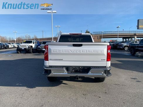 Used 2024 Chevrolet Silverado 1500 LTZ w/ LTZ Convenience Package II image 6