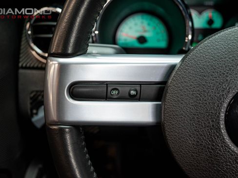 Used 2006 Ford Mustang GT RWD image 88