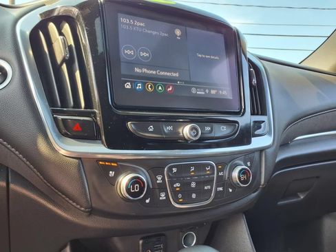 Used 2023 Chevrolet Traverse High Country w/ LPO, Floor Liner Package AWD/4WD image 19