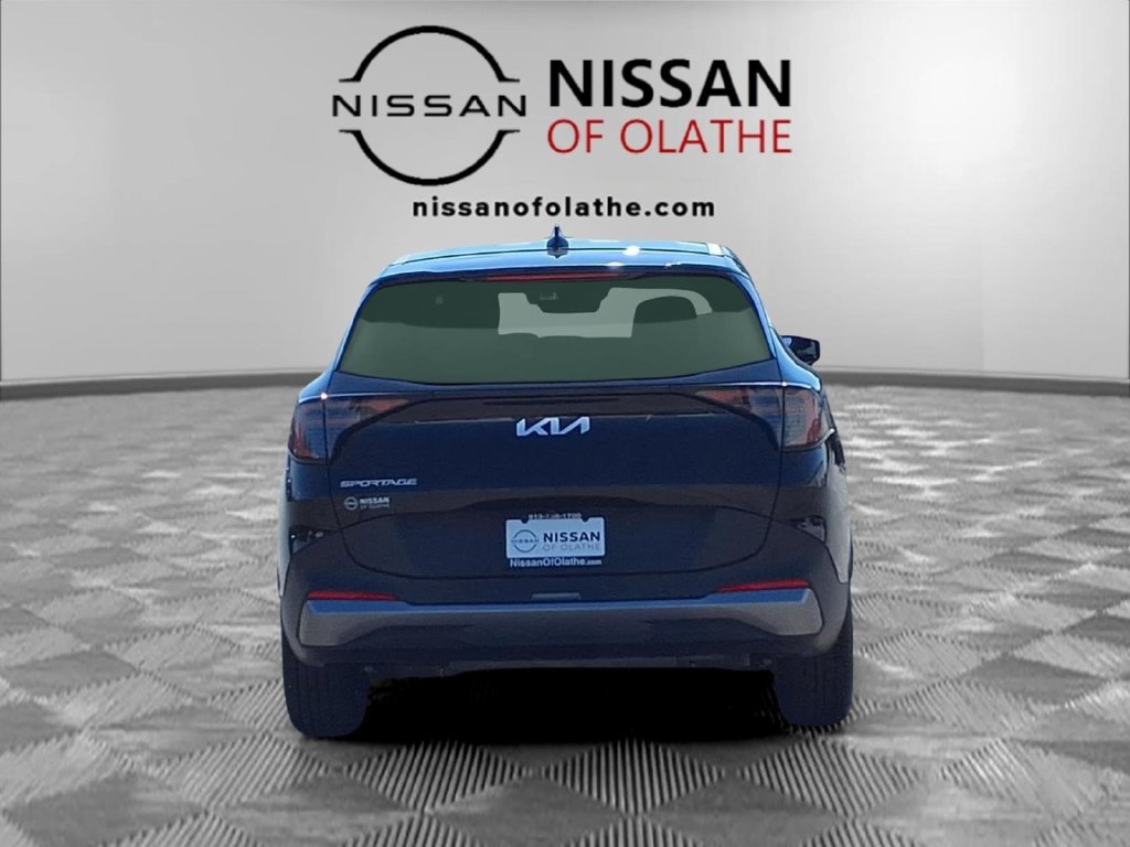 Used 2026 Kia Sportage LX FWD image 27
