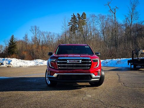 New 2026 GMC Acadia Elevation w/ Elevation Premium Package image 9