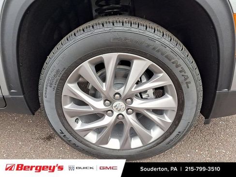 New 2026 Buick Enclave Preferred w/ Power Package FWD image 5