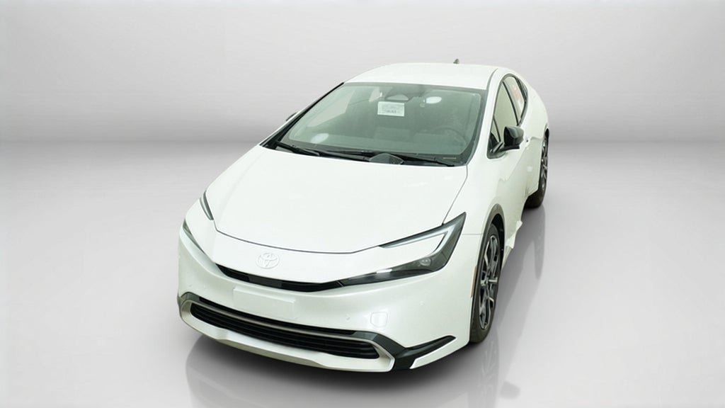New 2027 Toyota Prius Plug-In Hybrid FWD image 16