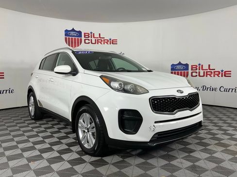 Used 2017 Kia Sportage LX w/ LX Popular Package FWD image 1