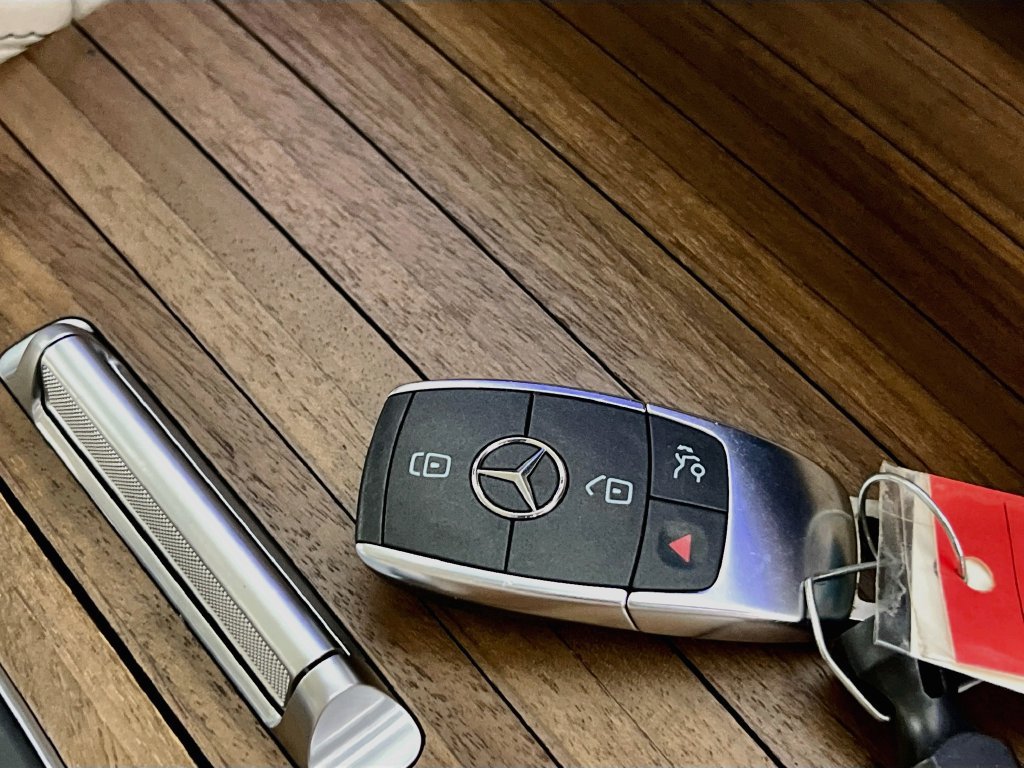 Used 2024 Mercedes-Benz GLE 350 4MATIC image 33