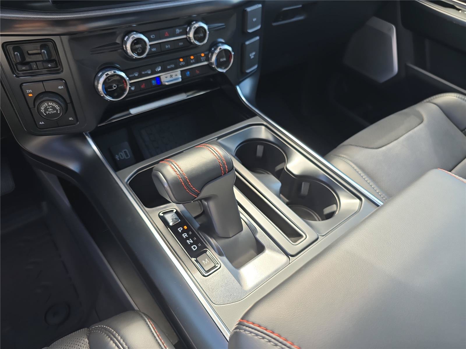 Used 2025 Ford F150 Raptor AWD/4WD image 29