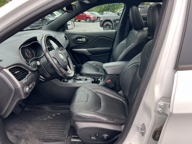 Used 2020 Jeep Cherokee High Altitude AWD/4WD image 4