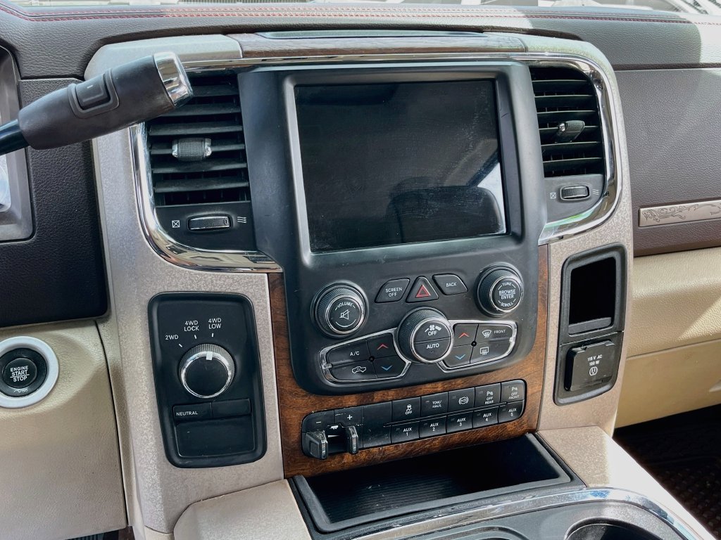 Used 2018 RAM 2500 Longhorn w/ Longhorn Southfork Package AWD/4WD image 15