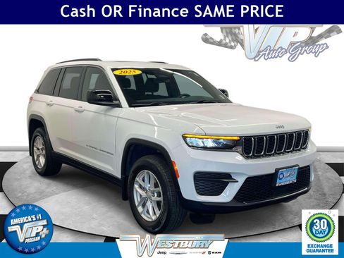 Certified 2025 Jeep Grand Cherokee Laredo X w/ Luxury Tech Group I AWD/4WD image 1