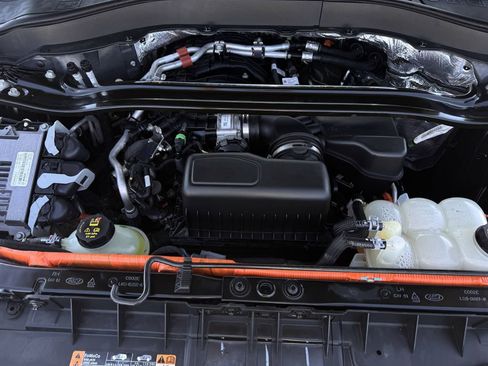 Used 2020 Ford Explorer Limited w/ Hybrid Equipment Group 310A image 31